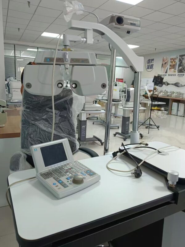 NIDEK Auto Phoropter